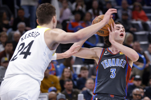  杰伦·威廉姆斯全面爆发，雷霆轻取爵士取得四连胜战绩