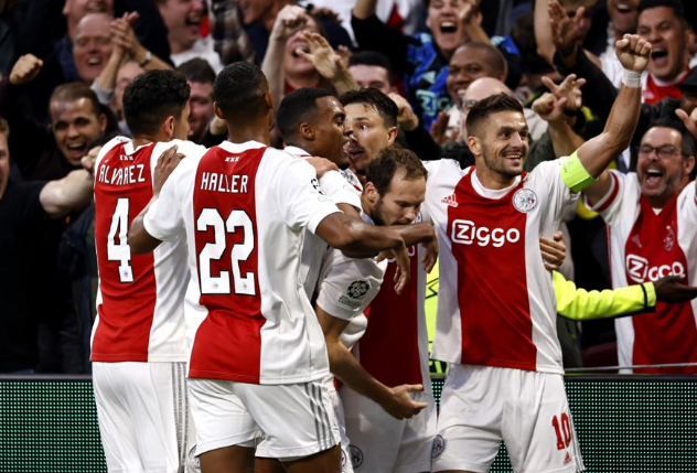  拜仁慕尼黑主场大胜多特蒙德稳居榜首