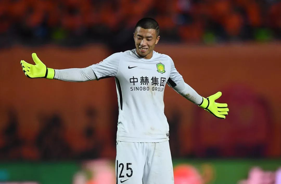  卡尔斯鲁厄青训体系结硕果，本土新星闪耀赛场