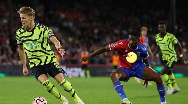  特罗萨德造乌龙阿森纳主场险胜水晶宫